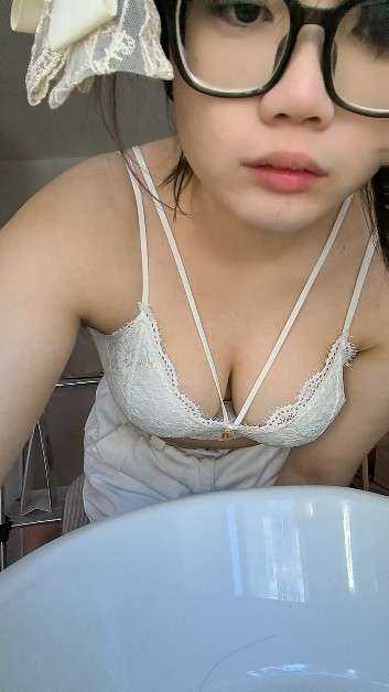 b55d37a249cf68b9eebdca6133ba6d0e.jpg